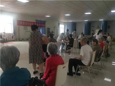 館陶縣衛健局開展“改善老年營養 促進老年健康”宣傳周活動